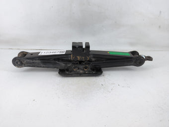 compare product 2014 Hyundai Santa Fe Spare Scissor Car Jack