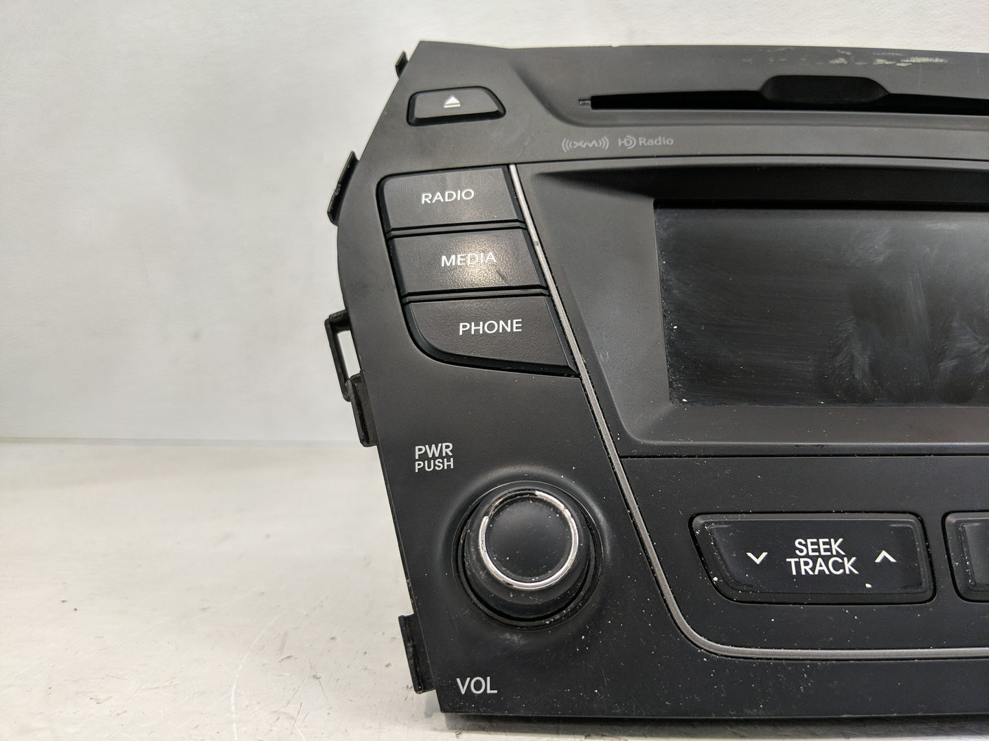 2013-2016 Hyundai Santa Fe Radio AM FM Cd Player Receiver Replacement P/N:96180-B89514X Fits Fits 2013 2014 2015 2016 OEM Us