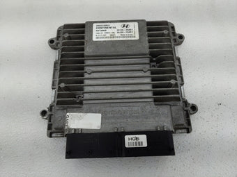 compare product 2014 Hyundai Santa Fe PCM Engine Control Computer ECU ECM PCU OEM P/N:39100-2GAE1 39130-2GAE1 Fits OEM Used Auto Parts