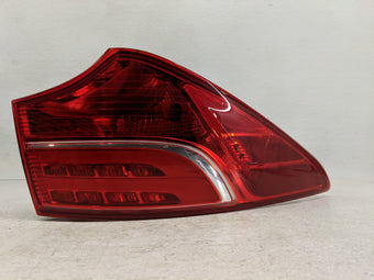 compare product 2013-2016 Hyundai Santa Fe Tail Light Assembly Driver Left OEM P/N:92401-4Z000 Fits Fits 2013 2014 2015 2016 OEM Used Auto Parts