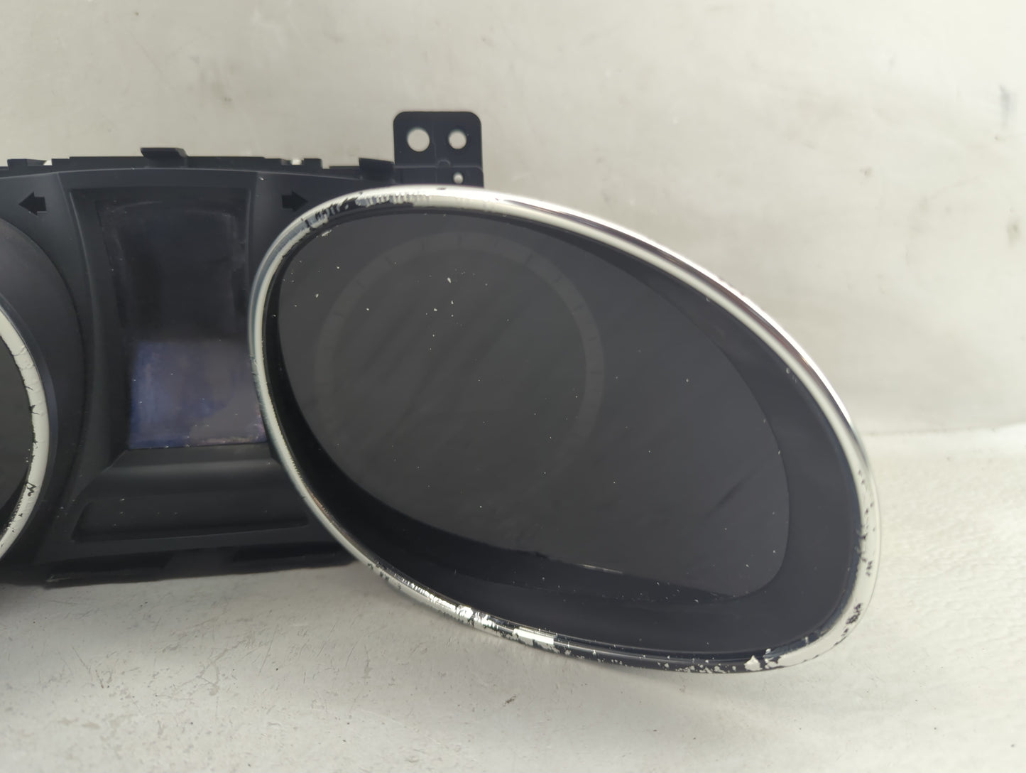 2014 Hyundai Santa Fe Instrument Cluster Speedometer Gauges P/N:11002-791700H 94011-B8051 Fits OEM Used Auto Parts - Oemused