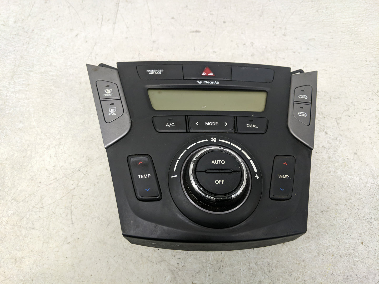 2013-2016 Hyundai Santa Fe Climate Control Module Temperature AC/Heater Replacement P/N:97250-4Z200 97250-2WXXX Fits OEM Use