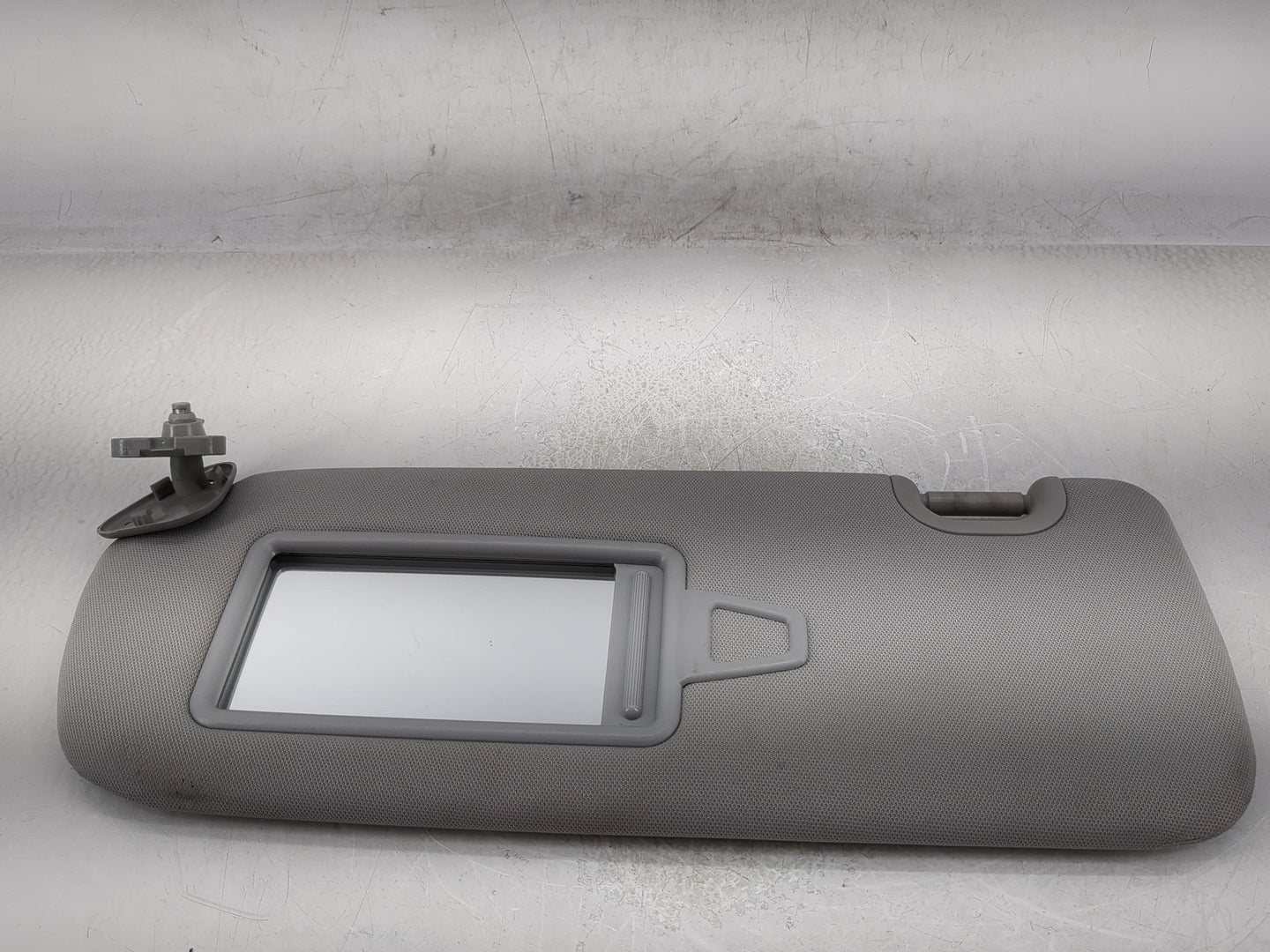 2013-2019 Hyundai Santa Fe Sun Visor Shade Replacement Driver Left Mirror Fits Fits 2013 2014 2015 2016 2017 2018 2019 OEM U