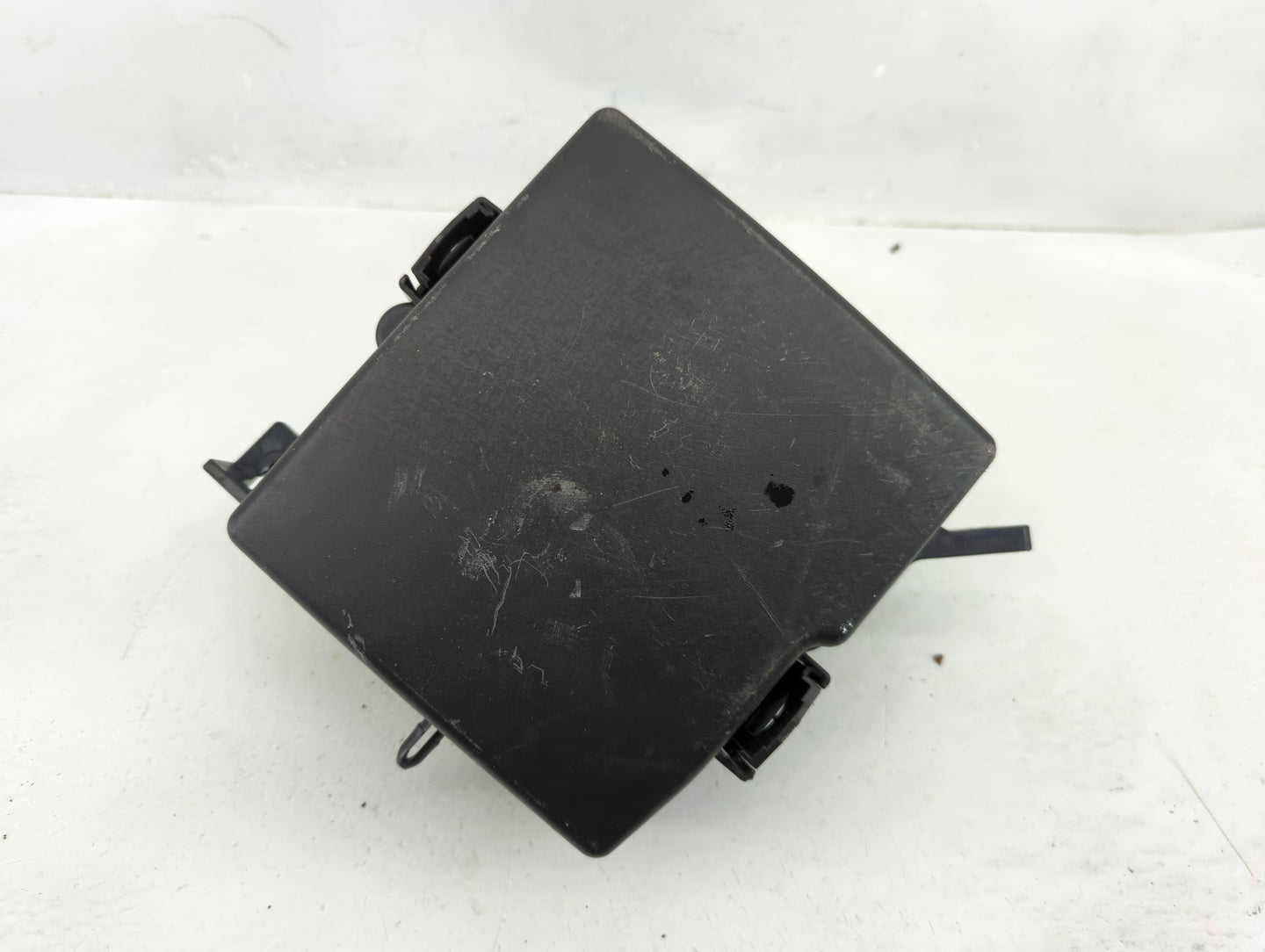 2013-2016 Hyundai Santa Fe Fusebox Fuse Box Panel Relay Module P/N:N91210-B8561 Fits Fits 2013 2014 2015 2016 OEM Used Auto 