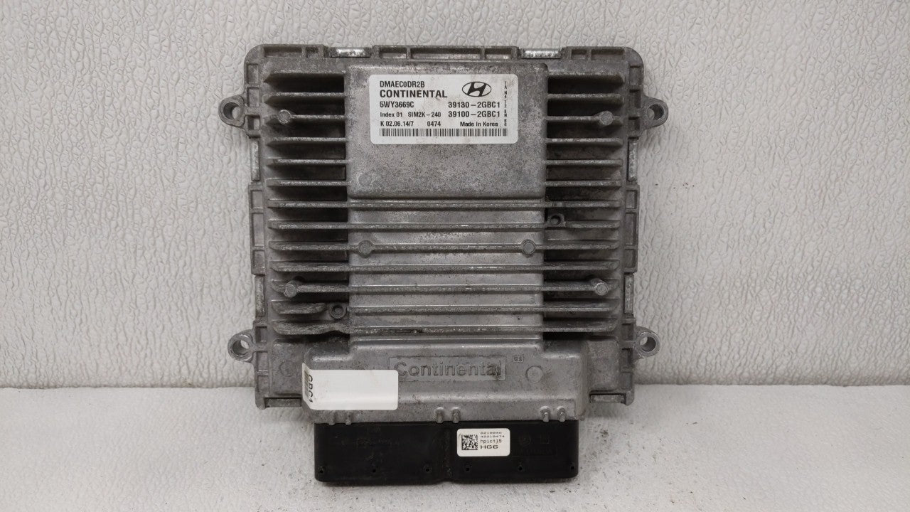 2014 Hyundai Santa Fe PCM Engine Control Computer ECU ECM PCU OEM P/N:39130-2GBC2 39100-2GBC2 Fits OEM Used Auto Parts - Oem