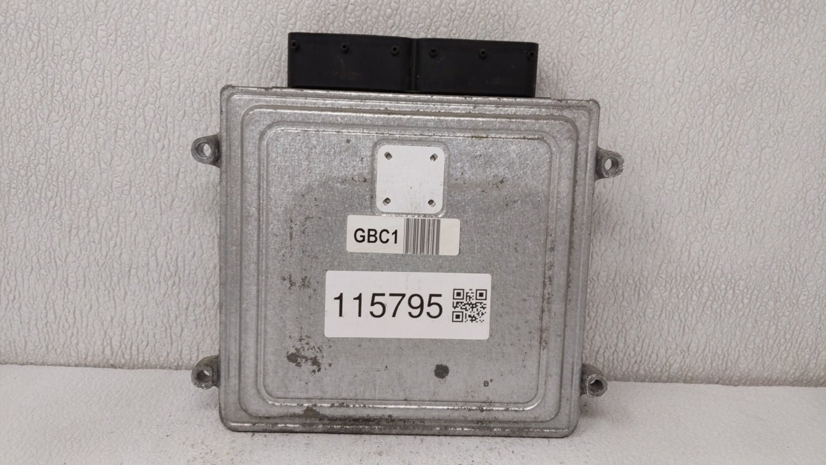 2014 Hyundai Santa Fe PCM Engine Control Computer ECU ECM PCU OEM P/N:39130-2GBC2 39100-2GBC2 OEM Used Auto Parts - Oemuseda