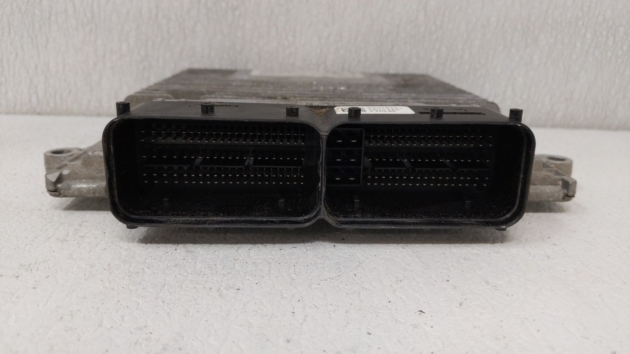 2014 Hyundai Santa Fe PCM Engine Control Computer ECU ECM PCU OEM P/N:39130-2GBC2 39100-2GBC2 Fits OEM Used Auto Parts - Oem