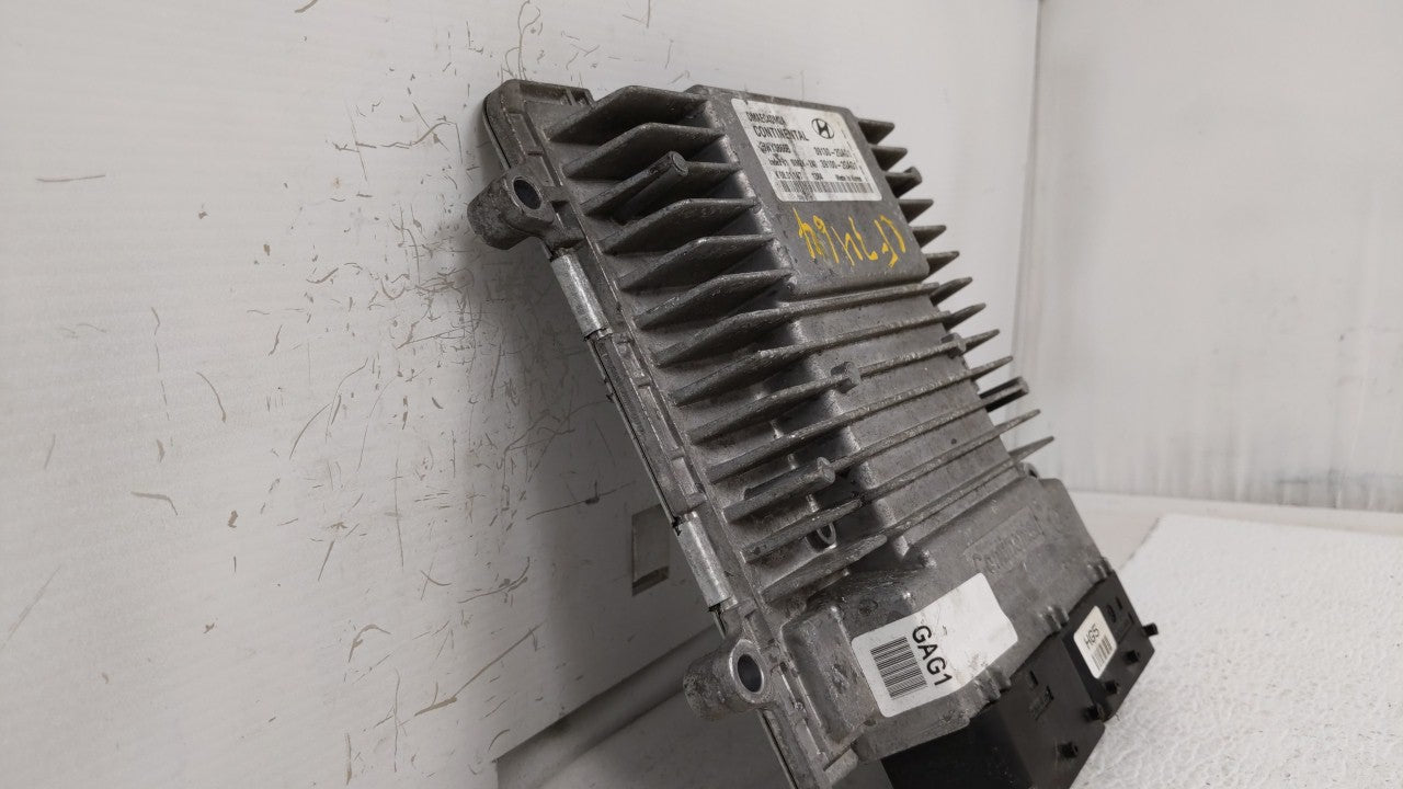 2014 Hyundai Santa Fe PCM Engine Control Computer ECU ECM PCU OEM P/N:39130-2GAG5 39130-2GAG1, 39100-2GAG1, 39130-2GAG2 Fits