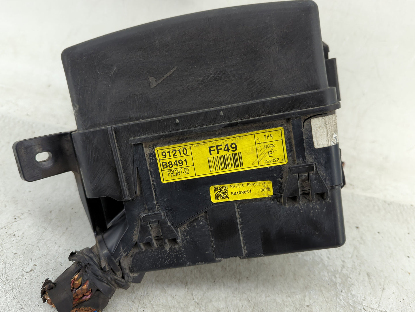 2013-2016 Hyundai Santa Fe Fusebox Fuse Box Panel Relay Module P/N:N91210-B8491-20 91210 B8491 Fits Fits 2013 2014 2015 2016