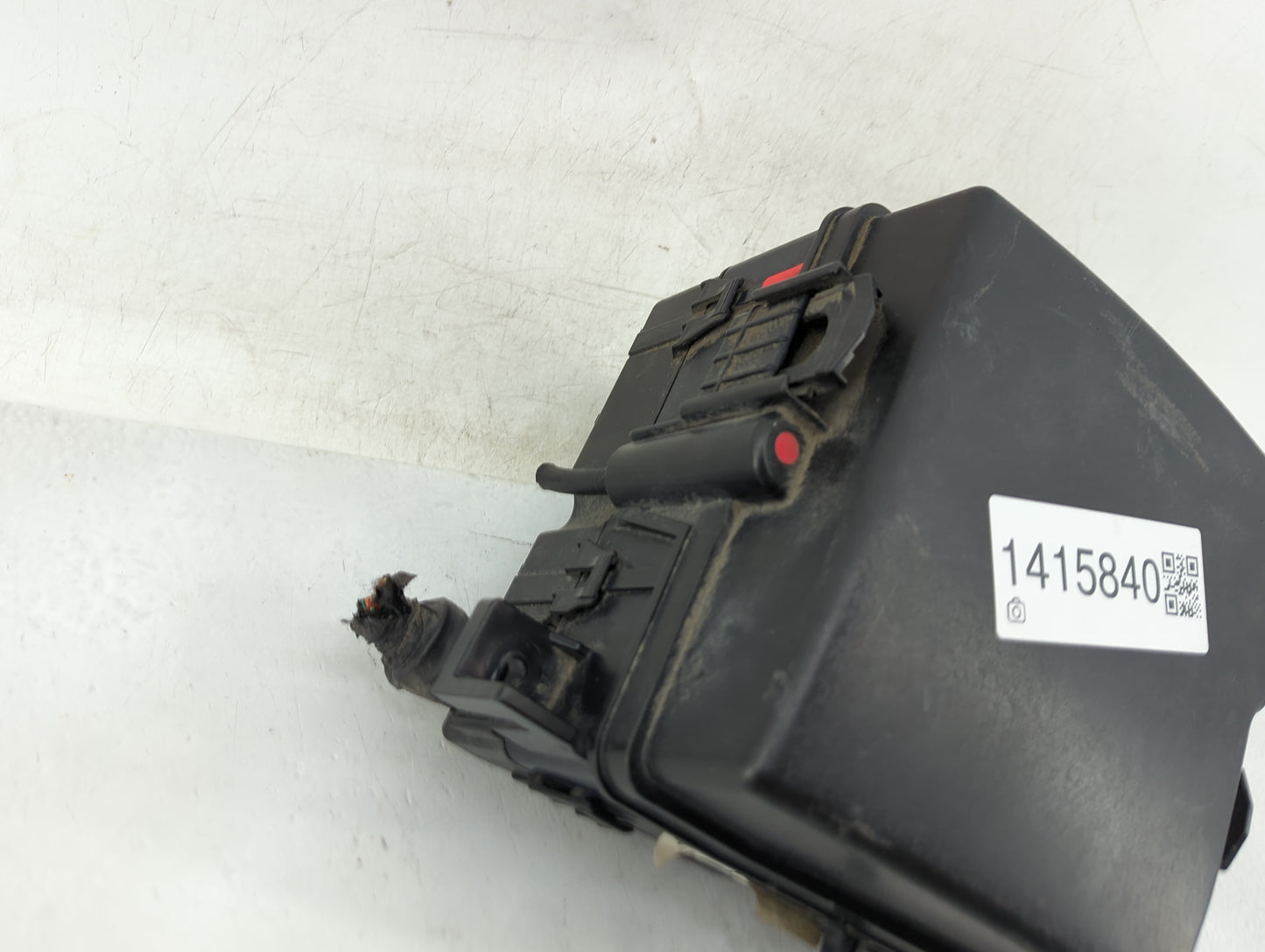2013-2016 Hyundai Santa Fe Fusebox Fuse Box Panel Relay Module P/N:91210 B8551 Fits Fits 2013 2014 2015 2016 OEM Used Auto P