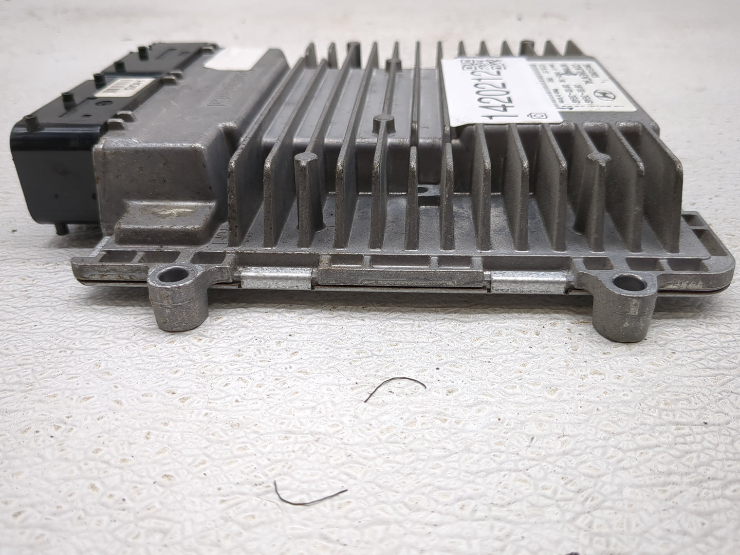 2014 Hyundai Santa Fe PCM Engine Control Computer ECU ECM PCU OEM P/N:39100-2GAG1 39130-2GAG1 Fits OEM Used Auto Parts - Oem