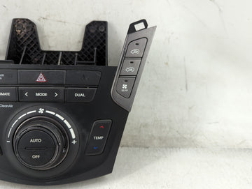 2013-2016 Hyundai Santa Fe Climate Control Module Temperature AC/Heater Replacement P/N:97250-B8451 97250-4ZXXX Fits OEM Used Auto Parts