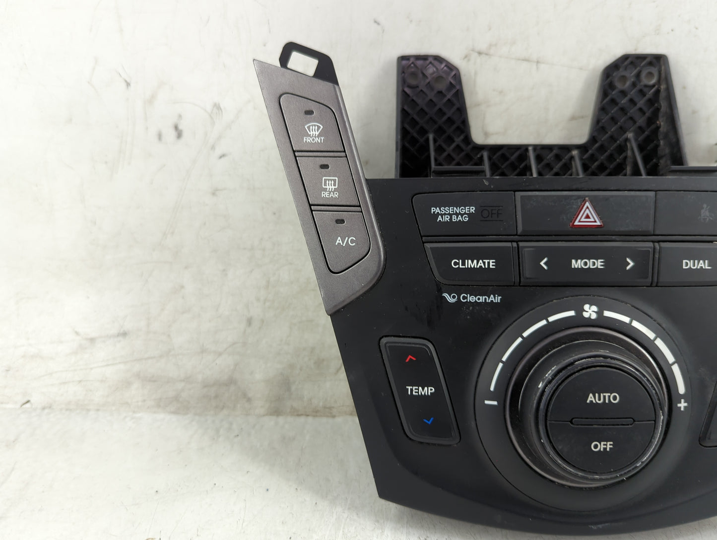 2013-2016 Hyundai Santa Fe Climate Control Module Temperature AC/Heater Replacement P/N:97250-B8451 97250-4ZXXX Fits OEM Use