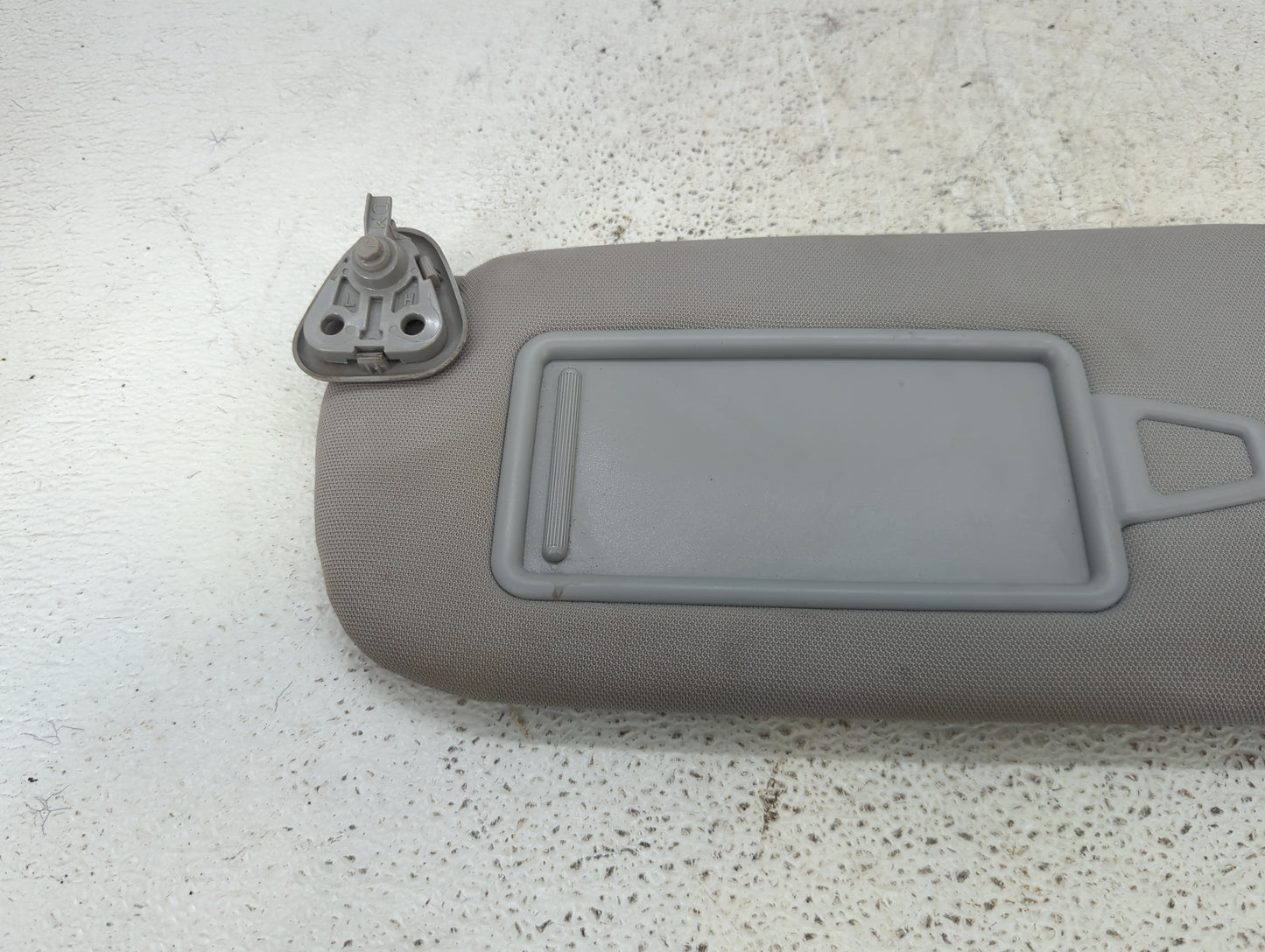 2013-2019 Hyundai Santa Fe Sun Visor Shade Replacement Driver Left Mirror Fits Fits 2013 2014 2015 2016 2017 2018 2019 OEM U