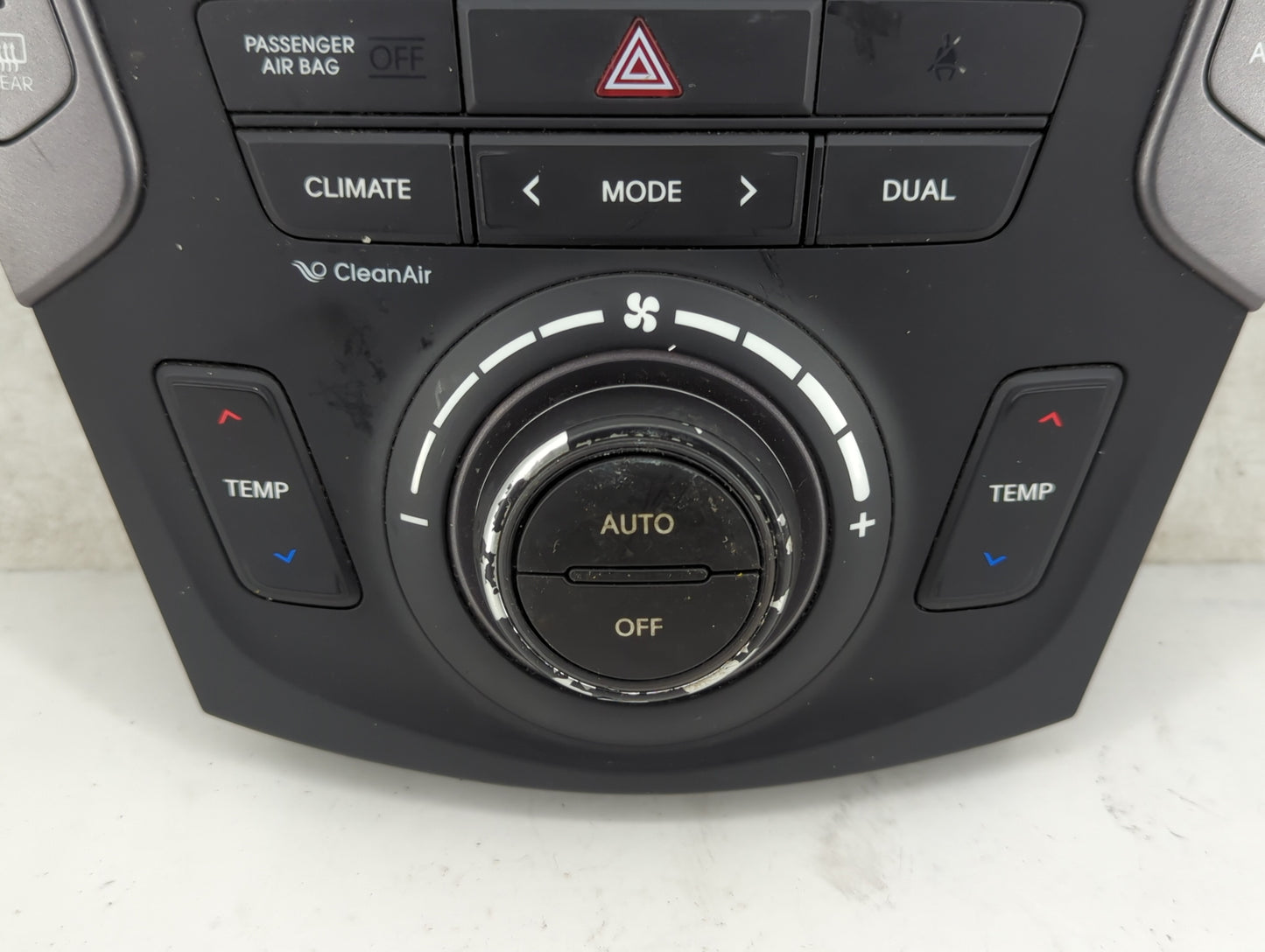 2013-2016 Hyundai Santa Fe Climate Control Module Temperature AC/Heater Replacement P/N:97250-4Z401 Fits Fits 2013 2014 2015