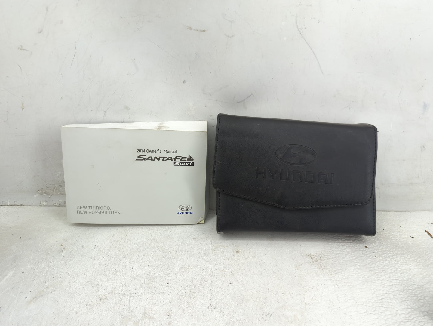 2014 Hyundai Santa Fe Owners Manual Book Guide P/N:A2W0-EU447 OEM Used Auto Parts - Oemusedautoparts1.com