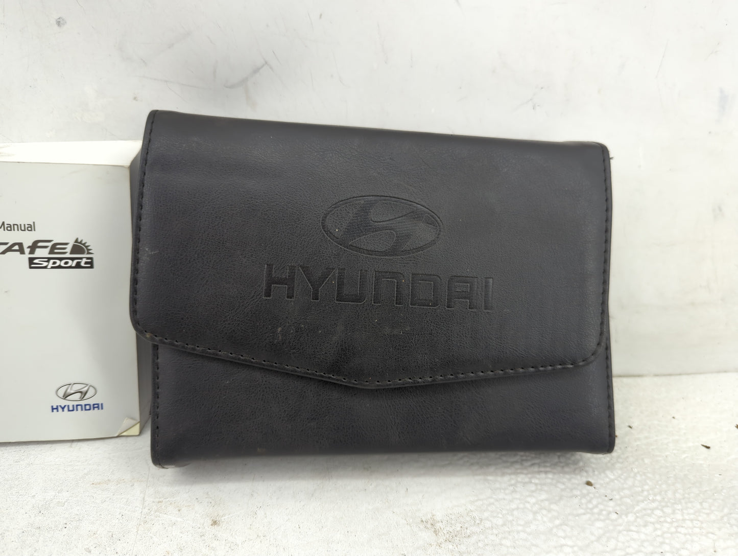 2014 Hyundai Santa Fe Owners Manual Book Guide P/N:A2W0-EU447 OEM Used Auto Parts - Oemusedautoparts1.com