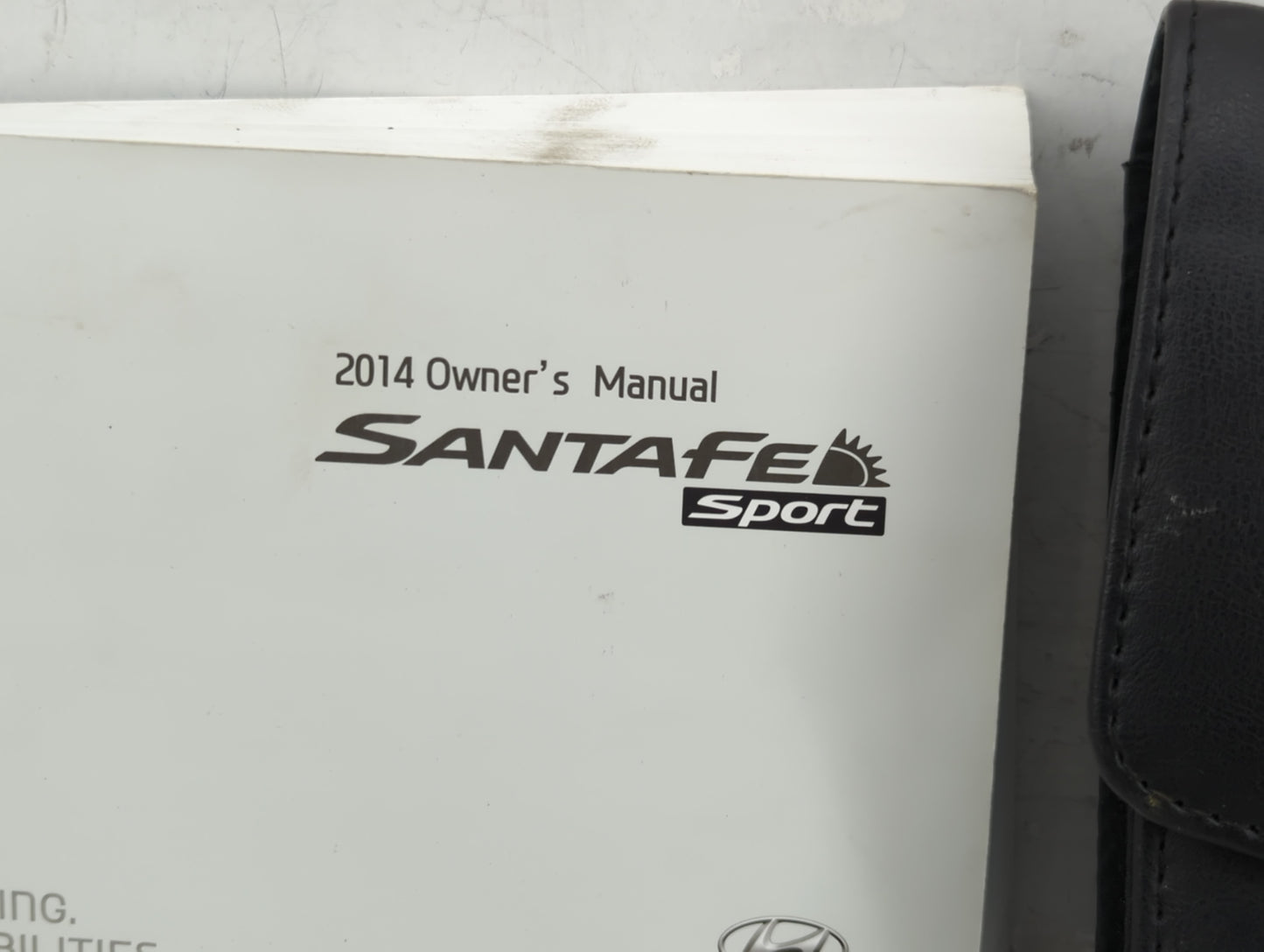 2014 Hyundai Santa Fe Owners Manual Book Guide P/N:A2W0-EU447 OEM Used Auto Parts - Oemusedautoparts1.com
