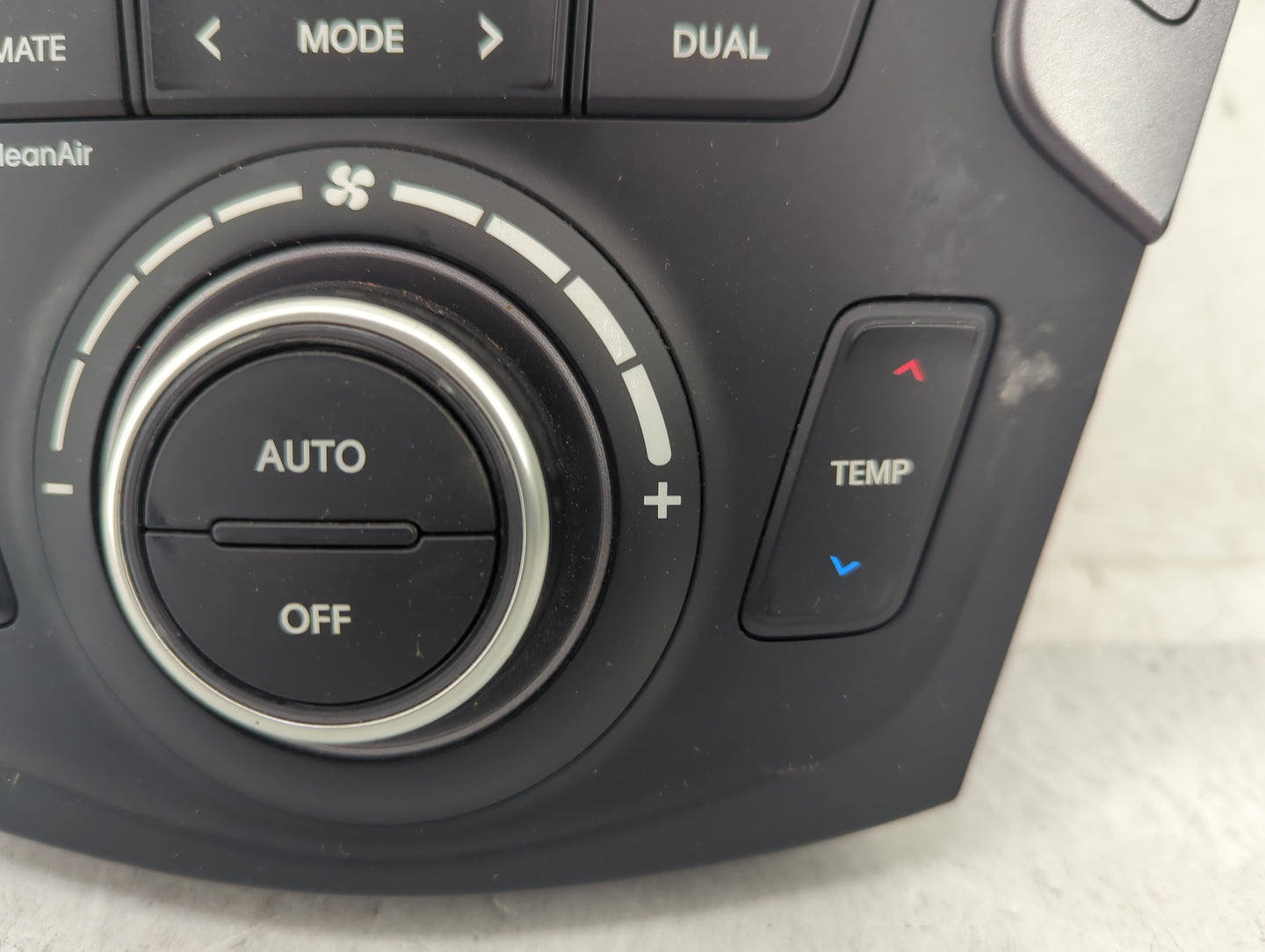 2013-2016 Hyundai Santa Fe Climate Control Module Temperature AC/Heater Replacement P/N:97250-4Z400 Fits Fits 2013 2014 2015