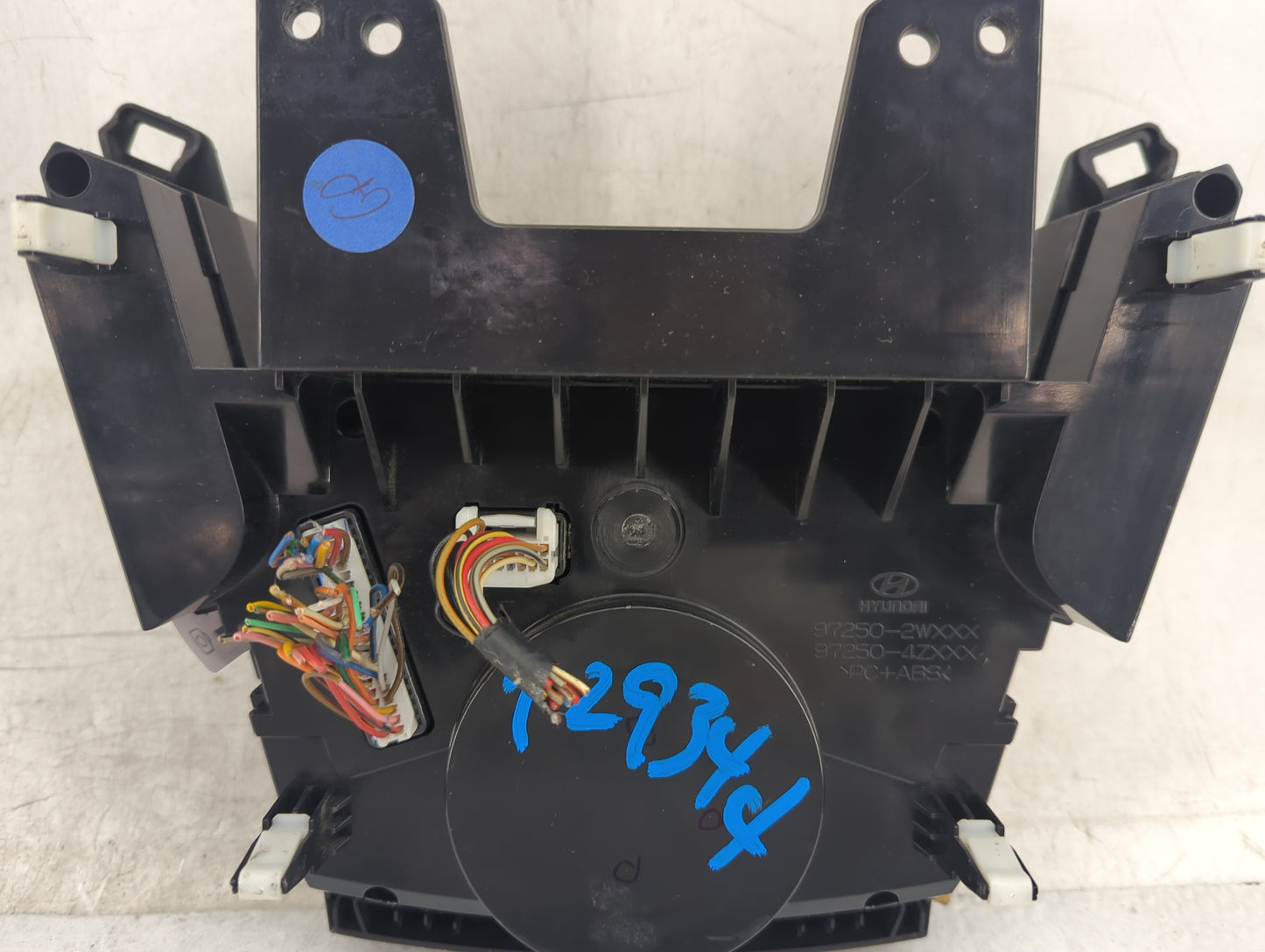 2013-2016 Hyundai Santa Fe Climate Control Module Temperature AC/Heater Replacement P/N:97250-4Z400 Fits Fits 2013 2014 2015