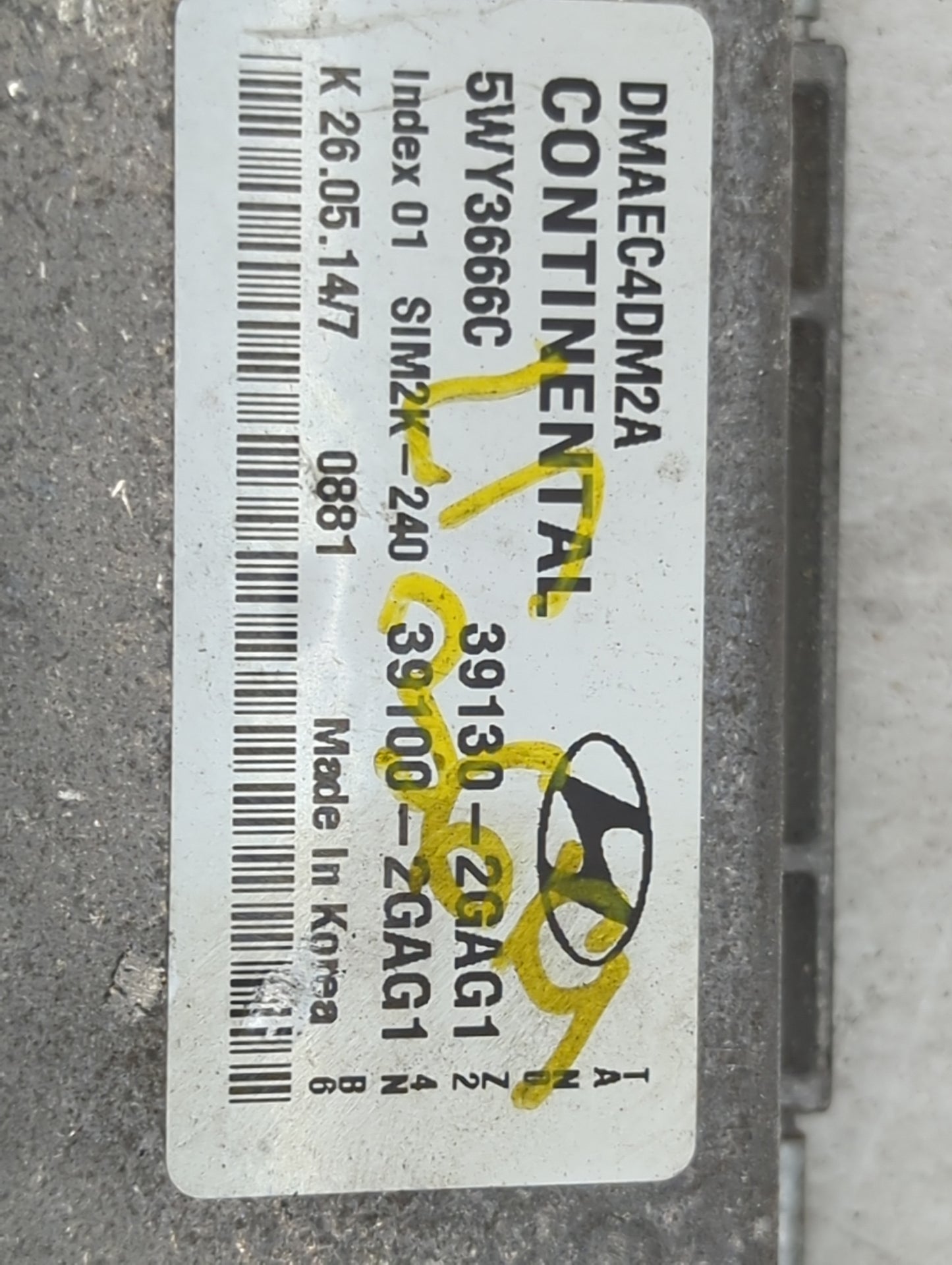 2014 Hyundai Santa Fe PCM Engine Control Computer ECU ECM PCU OEM P/N:39130-2GAG1 39100-2GAG1, 5WY36666C, DMAEC4DM2A Fits OE