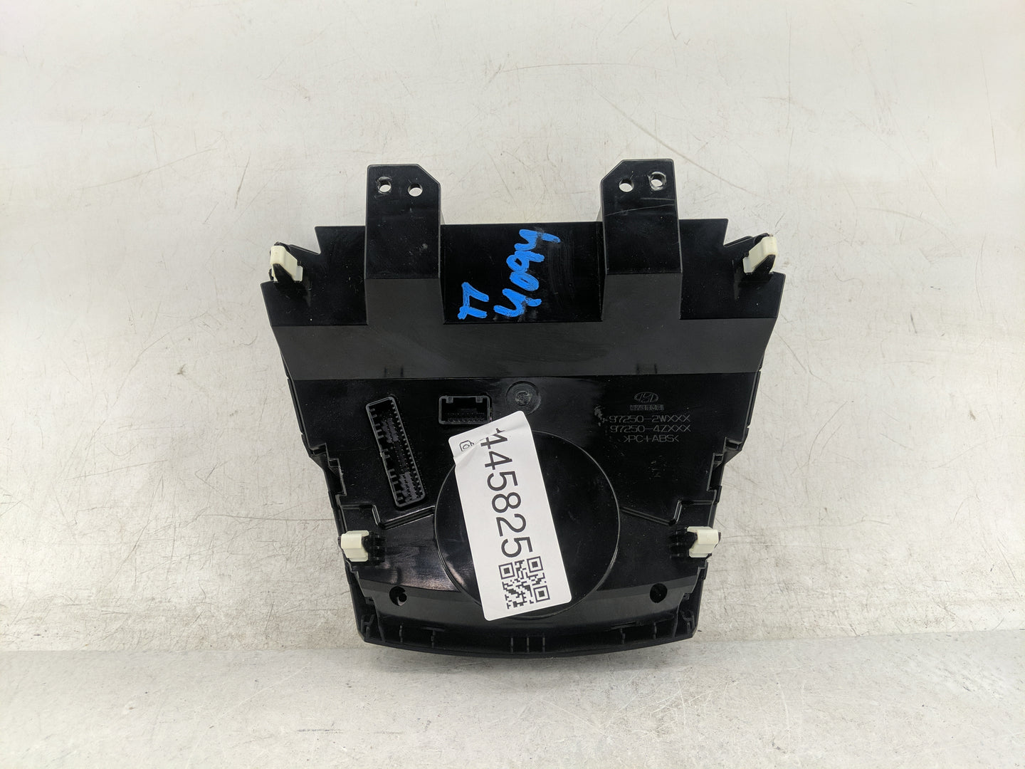 2013-2016 Hyundai Santa Fe Climate Control Module Temperature AC/Heater Replacement P/N:97250-B8250 Fits Fits 2013 2014 2015