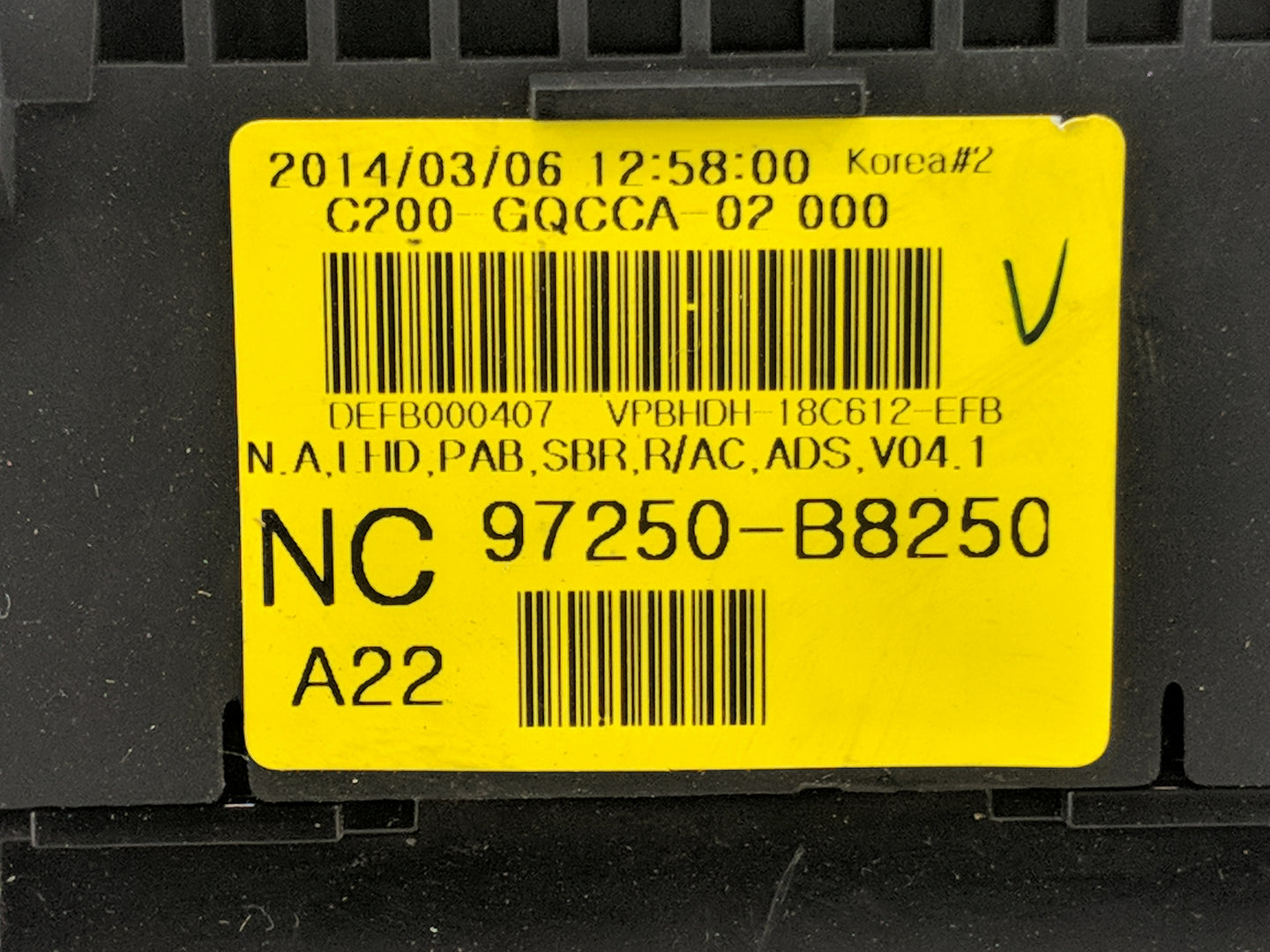 2013-2016 Hyundai Santa Fe Climate Control Module Temperature AC/Heater Replacement P/N:97250-B8250 Fits Fits 2013 2014 2015