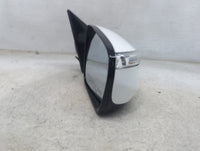 2014-2018 Hyundai Santa Fe Passenger Side View Mirror - Right Door Mirror OEM Used - Oemusedautoparts1.com