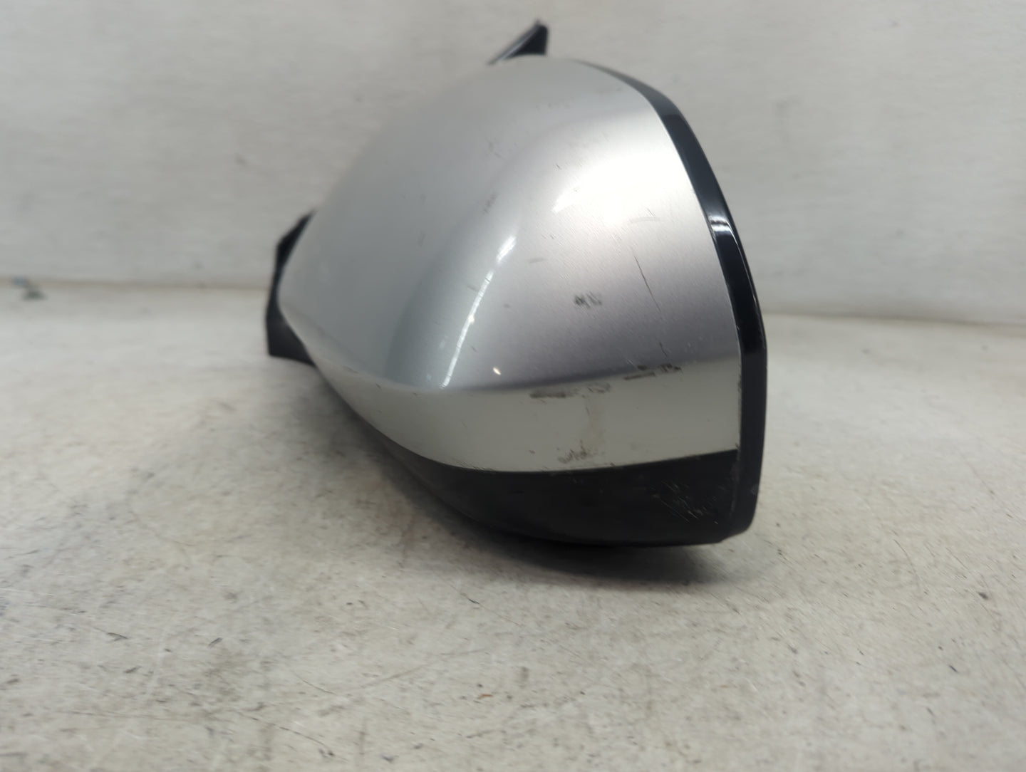 2013-2016 Hyundai Santa Fe Driver Side View Mirror - Left Door Mirror OEM Used - Oemusedautoparts1.com