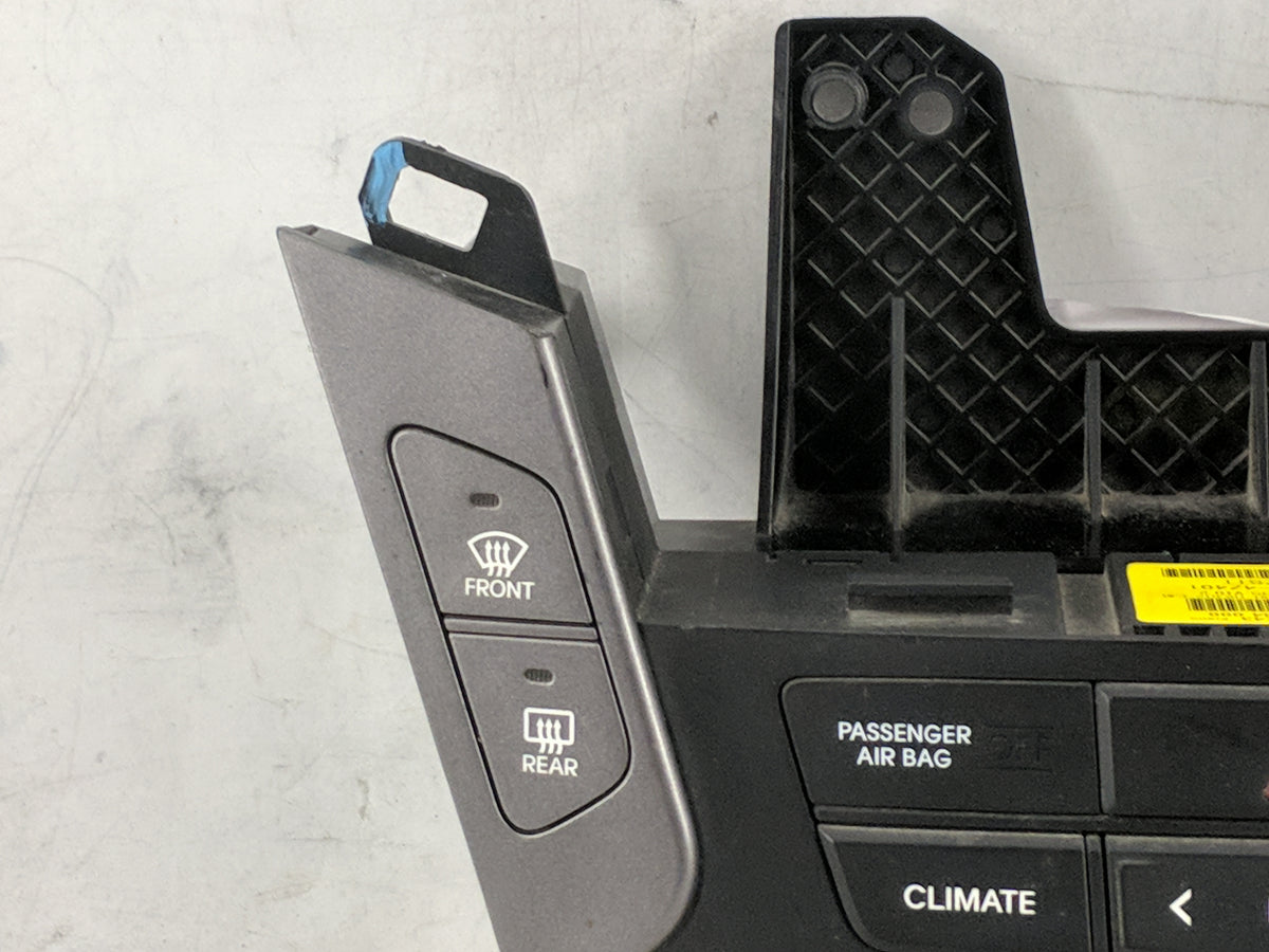 2013-2016 Hyundai Santa Fe Climate Control Module Temperature AC/Heater Replacement P/N:97250-4Z401 Fits Fits 2013 2014 2015