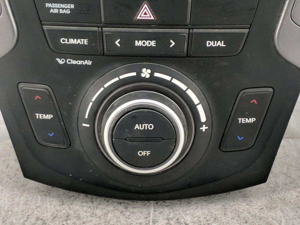 2013-2016 Hyundai Santa Fe Climate Control Module Temperature AC/Heater Replacement P/N:97250-4Z401 Fits Fits 2013 2014 2015