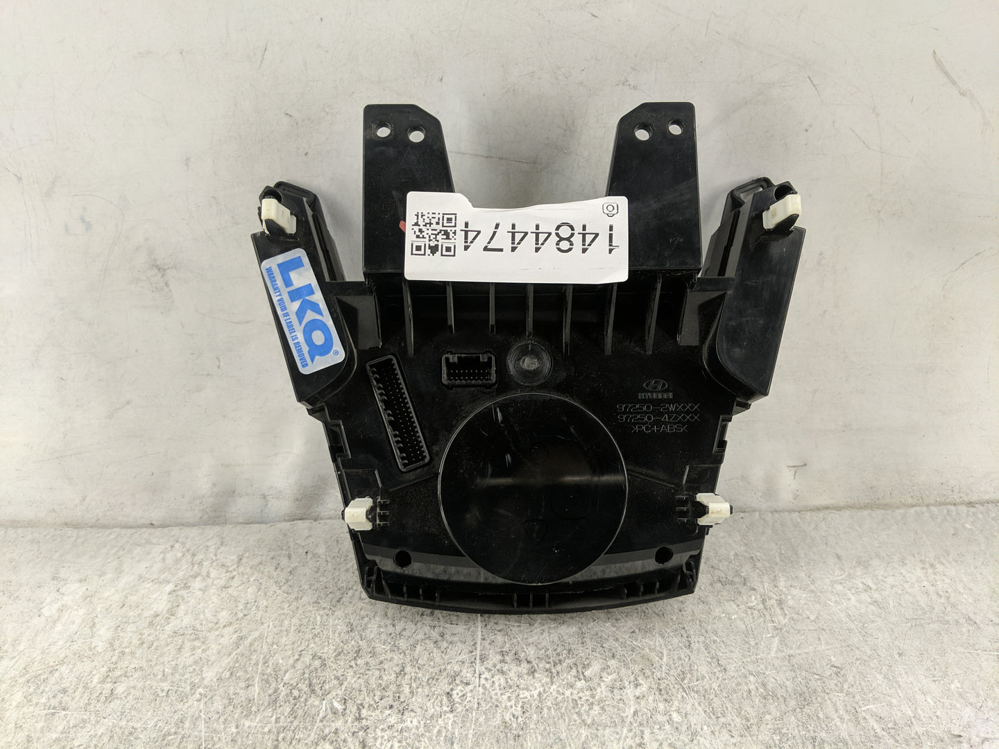 2013-2016 Hyundai Santa Fe Climate Control Module Temperature AC/Heater Replacement P/N:97250-4Z401 Fits Fits 2013 2014 2015