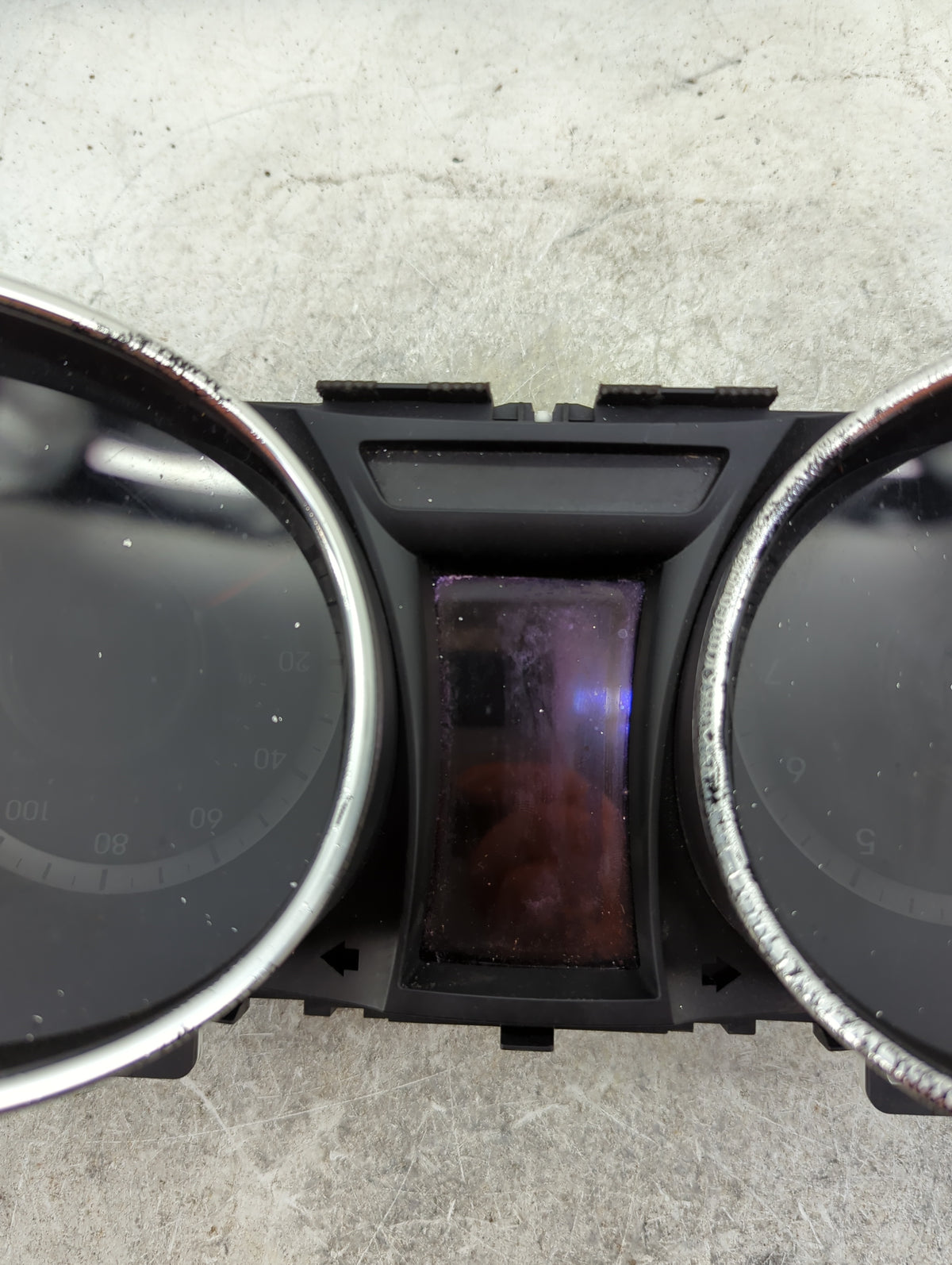 2013-2014 Hyundai Santa Fe Instrument Cluster Speedometer Gauges P/N:94011-4Z011 TN157560-10541H Miles: Fits Fits 2013 2014 