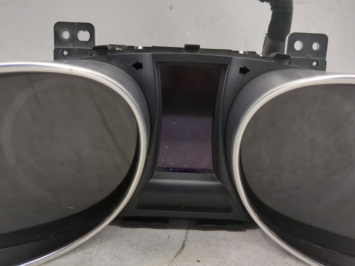 2013-2014 Hyundai Santa Fe Instrument Cluster Speedometer Gauges P/N:94011-4Z031 TN157560-79501H Miles:53K Fits Fits 2013 20