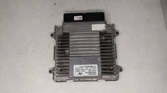compare product 2014 Hyundai Santa Fe PCM Engine Control Computer ECU ECM PCU OEM P/N:39130-2GAG5 39130-2GAG1, 39100-2GAG1, 39130-2GAG2 Fits OEM Used Auto Parts