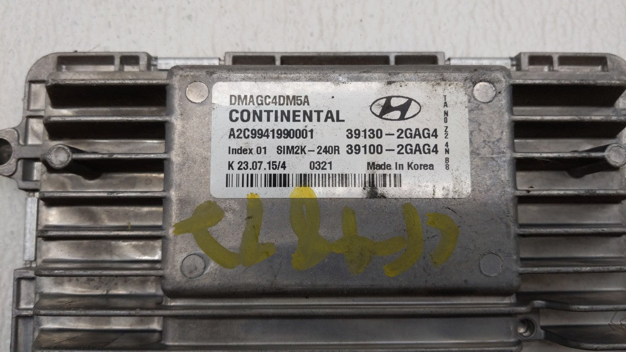 2014 Hyundai Santa Fe PCM Engine Control Computer ECU ECM PCU OEM P/N:39130-2GAG5 39130-2GAG1, 39100-2GAG1, 39130-2GAG2 Fits