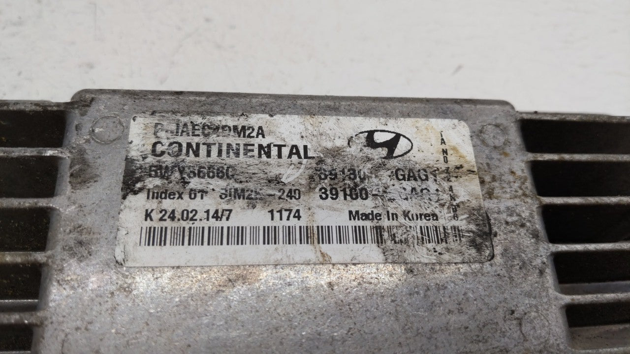 2014 Hyundai Santa Fe PCM Engine Control Computer ECU ECM PCU OEM P/N:39130-2GAG5 39130-2GAG1, 39100-2GAG1, 39130-2GAG2 Fits