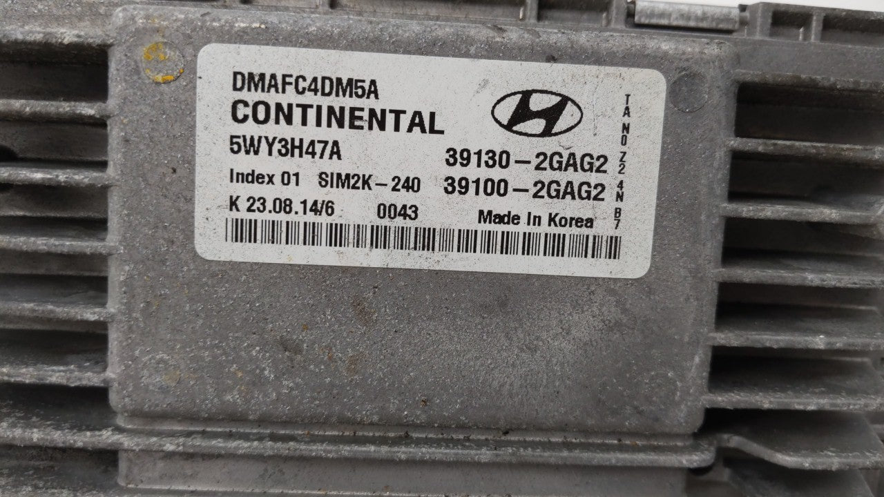 2014 Hyundai Santa Fe PCM Engine Control Computer ECU ECM PCU OEM P/N:39130-2GAG5 39130-2GAG1, 39100-2GAG1, 39130-2GAG2 Fits