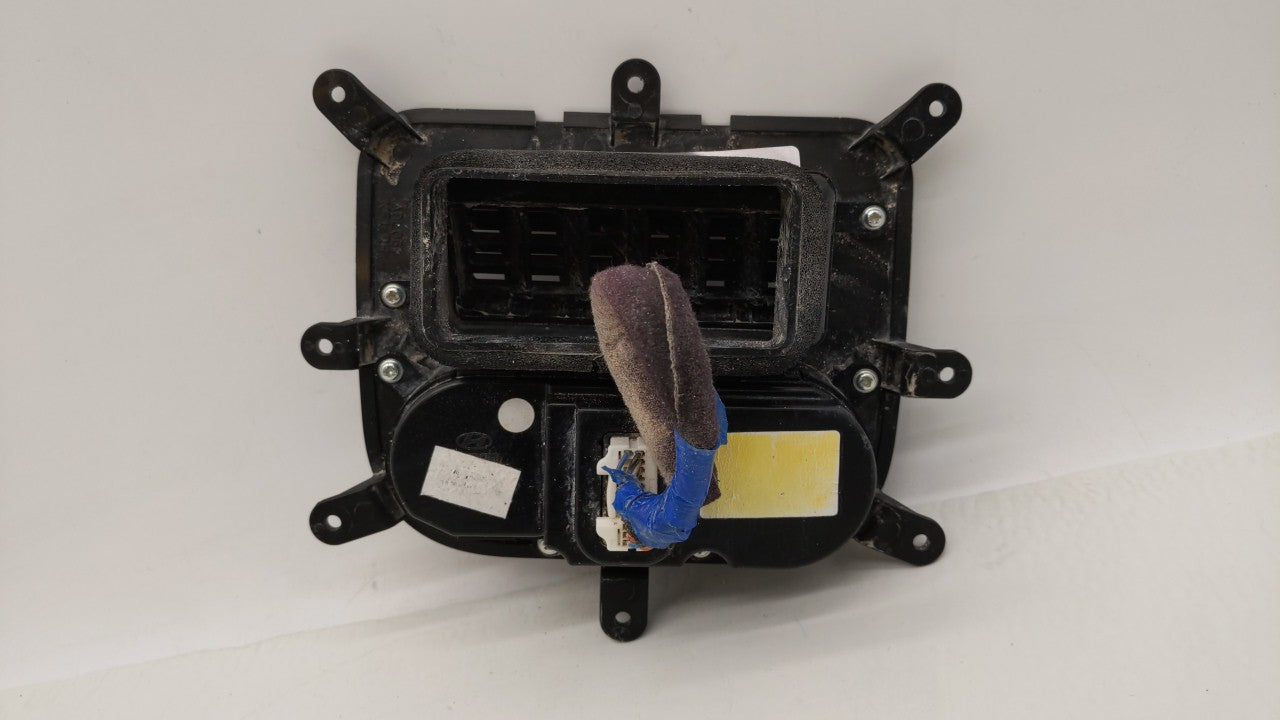 2013-2018 Hyundai Santa Fe Climate Control Module Temperature AC/Heater Replacement P/N:ADL061 KF1 Fits OEM Used Auto Parts 