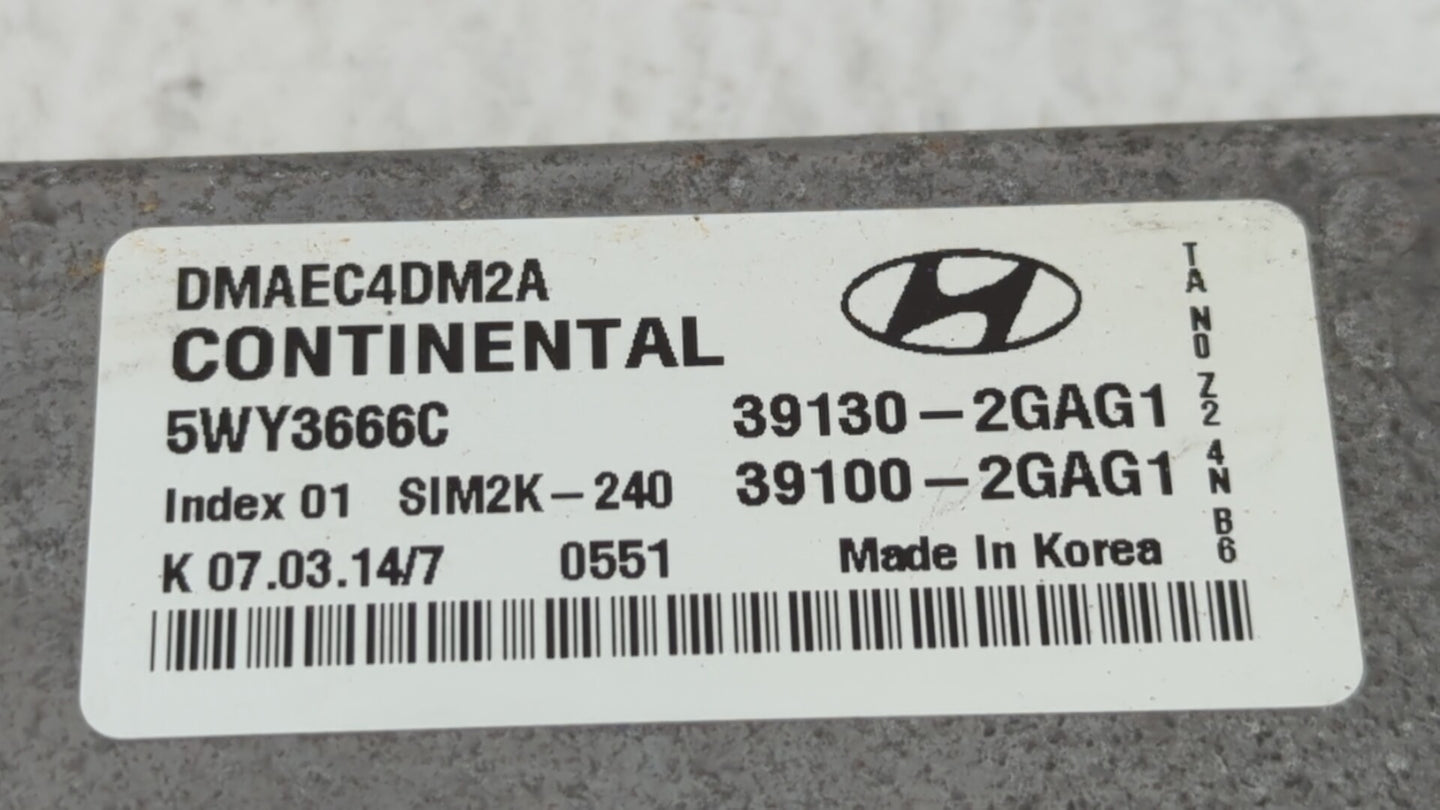 2014 Hyundai Santa Fe PCM Engine Control Computer ECU ECM PCU OEM P/N:39130-2GAG5 39130-2GAG1, 39100-2GAG1, 39130-2GAG2 Fits