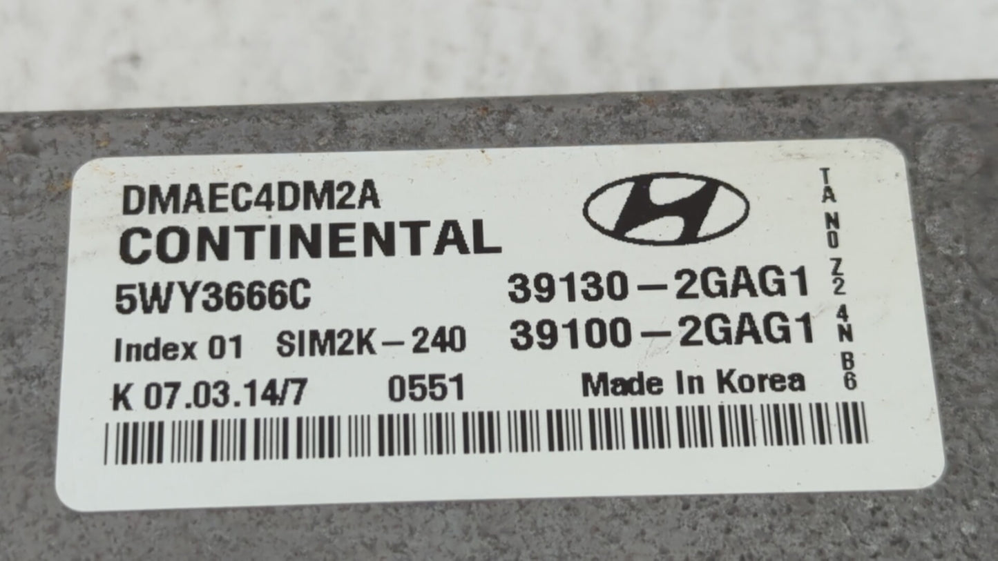 2014 Hyundai Santa Fe PCM Engine Control Computer ECU ECM PCU OEM P/N:39130-2GAG5 39130-2GAG1, 39100-2GAG1, 39130-2GAG2 Fits
