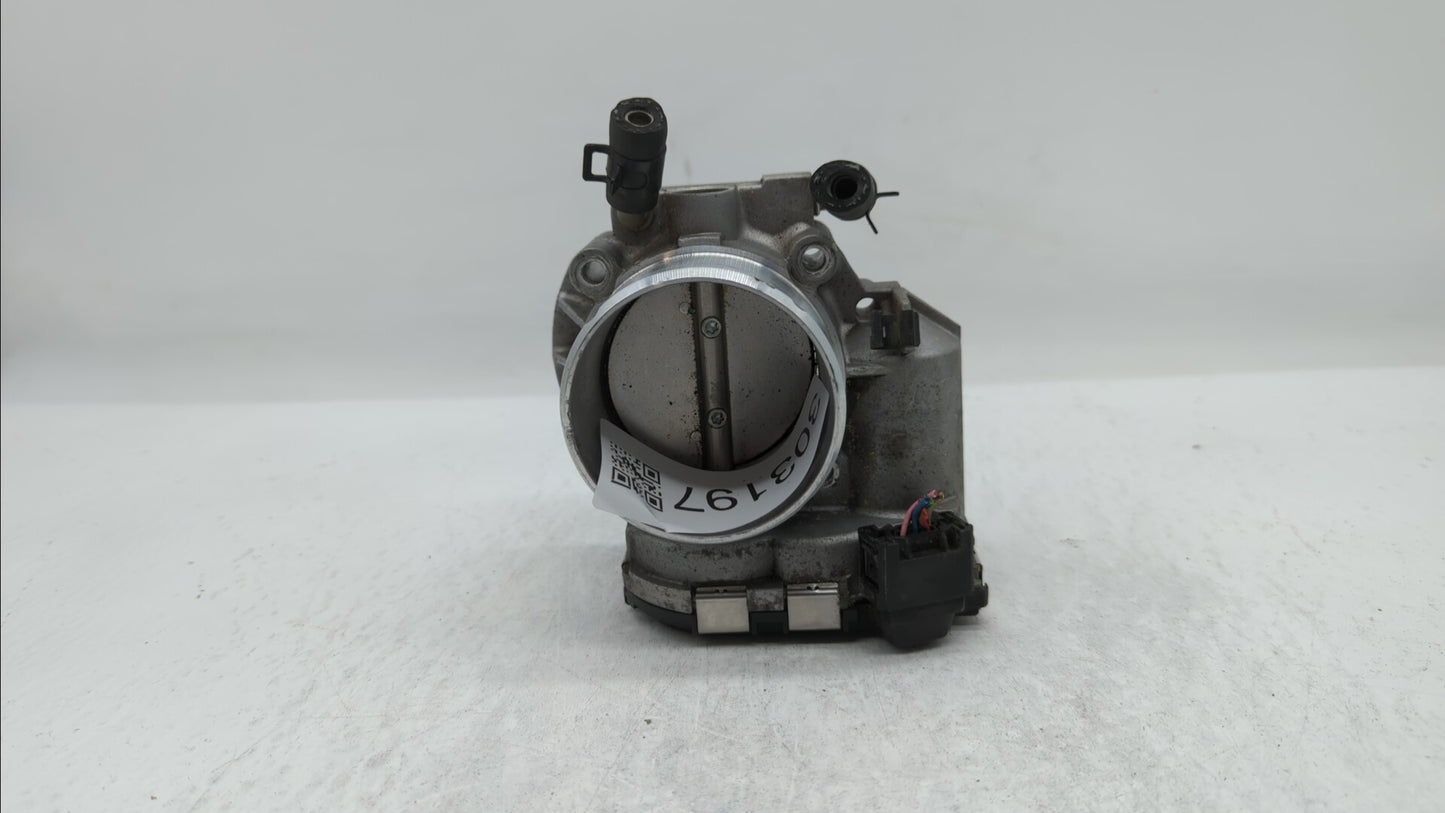 2014 Hyundai Santa Fe Throttle Body P/N:35100-2G700 Fits Fits 2011 2012 2013 2015 2016 OEM Used Auto Parts - Oemusedautopart