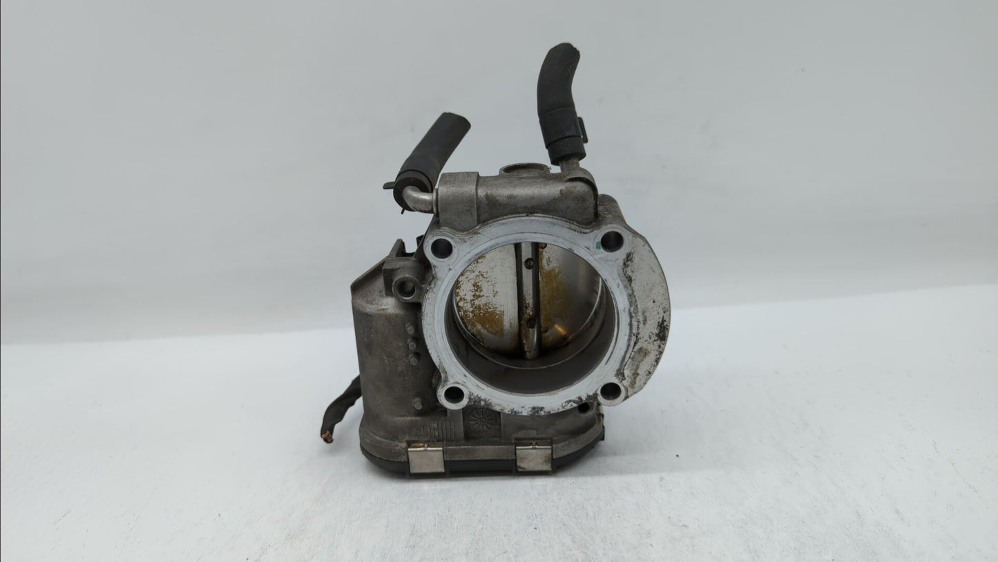 2014 Hyundai Santa Fe Throttle Body P/N:35100-2G700 Fits Fits 2011 2012 2013 2015 2016 OEM Used Auto Parts - Oemusedautopart