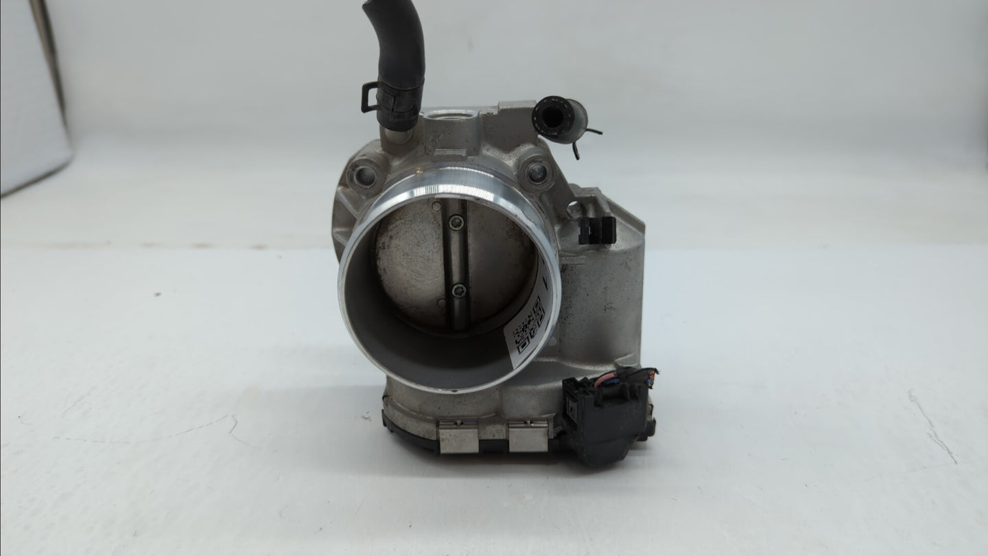 2014 Hyundai Santa Fe Throttle Body P/N:35100-2G700 Fits Fits 2011 2012 2013 2015 2016 OEM Used Auto Parts - Oemusedautopart