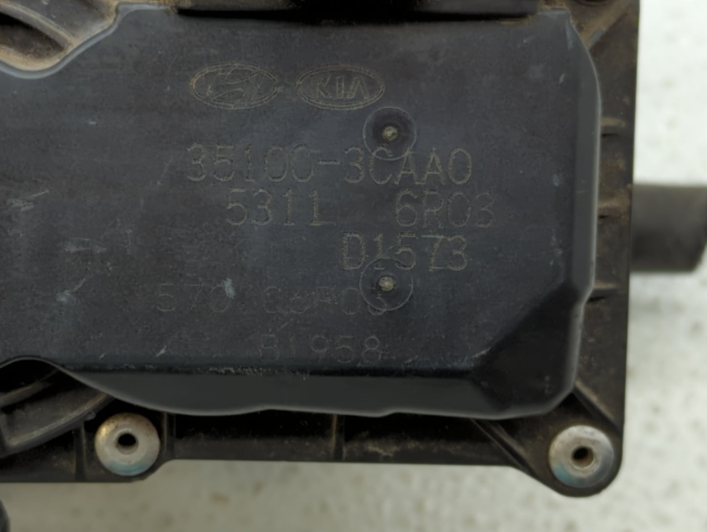 2013-2018 Hyundai Santa Fe Throttle Body P/N:5312 7S14 5310 4P18, 35100-3CAA0 Fits Fits 2012 2013 2014 2015 2016 2017 2018 O