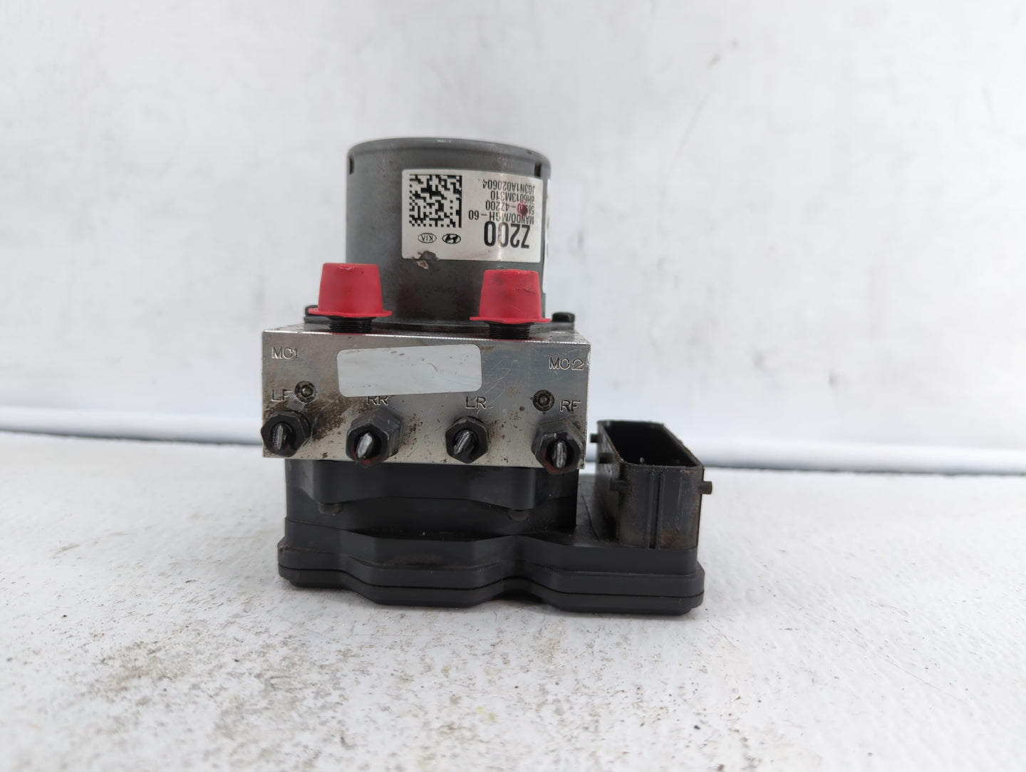 2014-2016 Hyundai Santa Fe ABS Pump Control Module Replacement Fits Fits 2014 2015 2016 OEM Used Auto Parts - Oemusedautopar