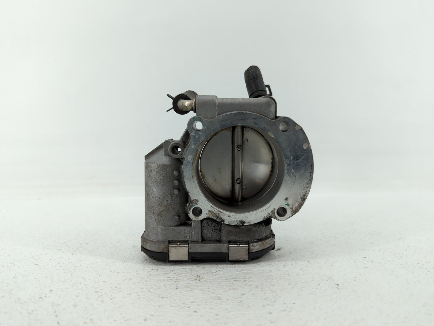 2014 Hyundai Santa Fe Throttle Body P/N:35100-2G700 Fits Fits 2011 2012 2013 2015 2016 OEM Used Auto Parts - Oemusedautopart