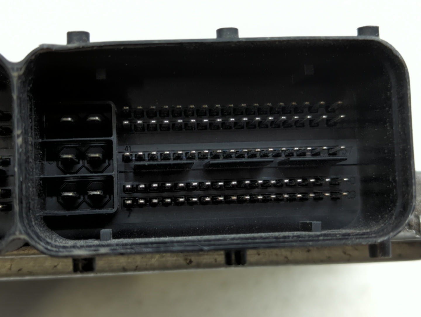 2014 Hyundai Santa Fe PCM Engine Control Computer ECU ECM PCU OEM P/N:39130-2GAG5 39130-2GAG1, 39100-2GAG1, 39130-2GAG2 Fits