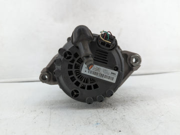 2014 Hyundai Santa Fe Alternator Replacement Generator Charging Assembly Engine OEM P/N:37300-2G850 Fits Fits 2015 OEM Used Auto Parts
