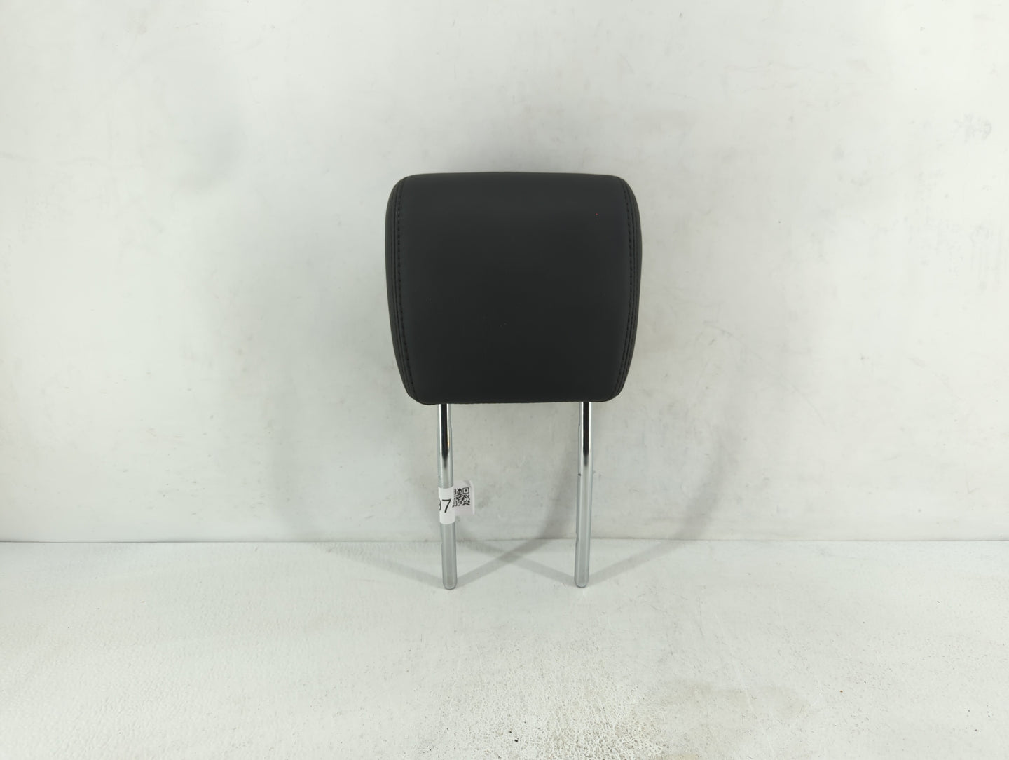 2013-2016 Hyundai Santa Fe Headrest Head Rest Front Driver Passenger Seat - Oemusedautoparts1.com
